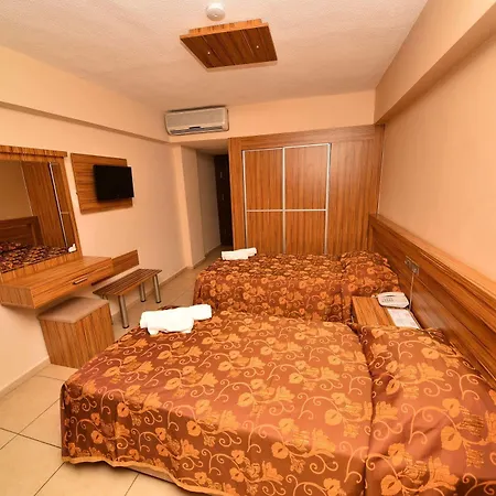 روزاري بيتش 3*