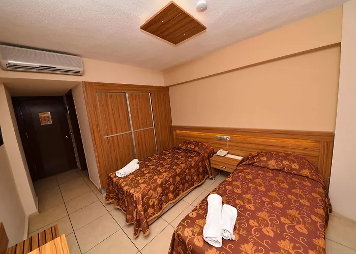 ホテル Rosary フェティエ